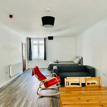 Spacious And Affordable City Center Two Beds Flat Swansea Exterior photo